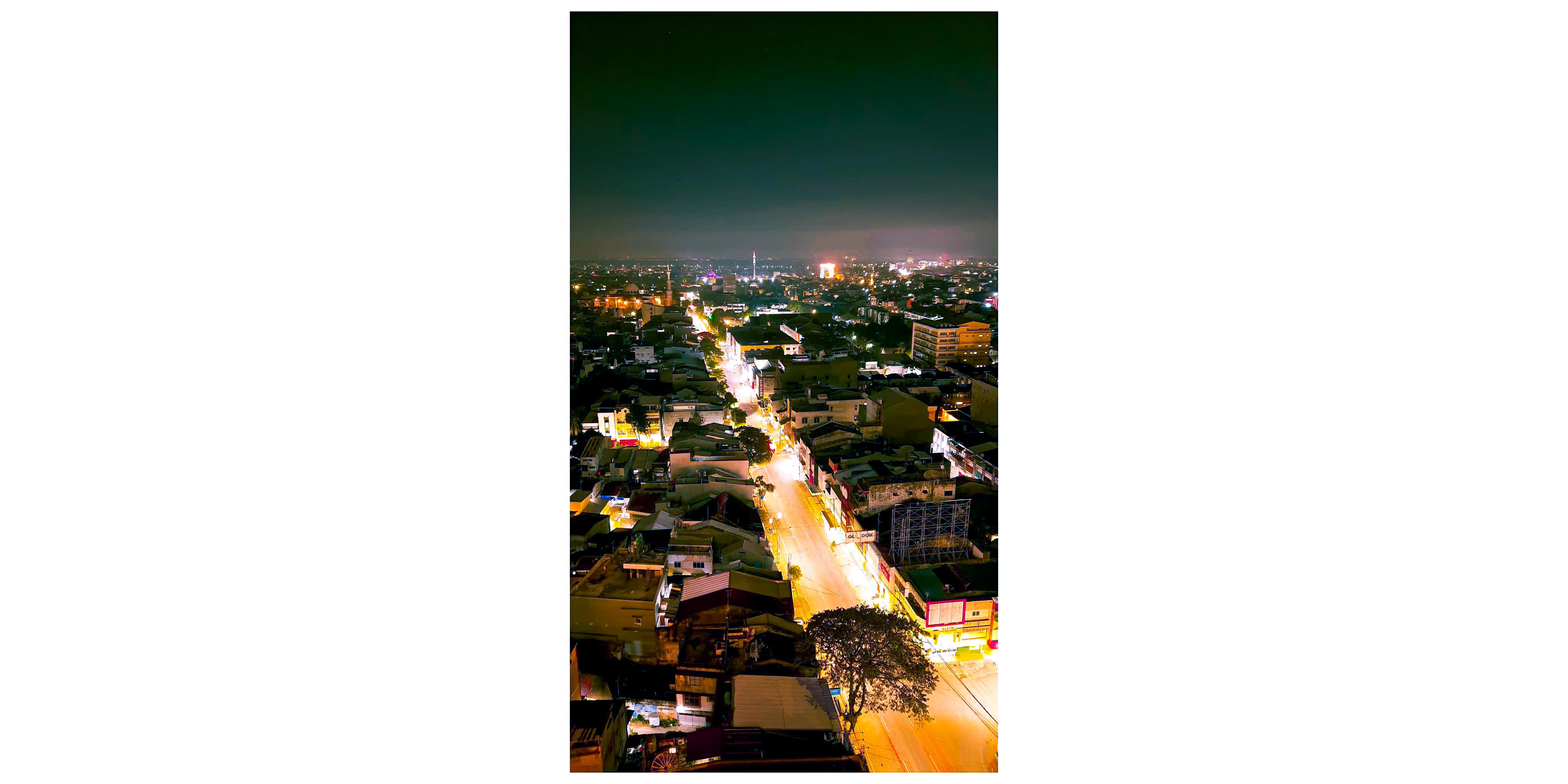NIGHT CITY